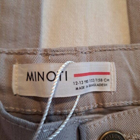 Minoti boys size 12- 13 years, 5 pocket, gray pants, NWT - Picture 3 of 10